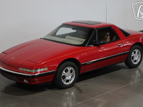 Used 1989 Buick Reatta Coupe image 13
