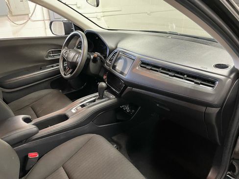 Used 2016 Honda HR-V EX image 16
