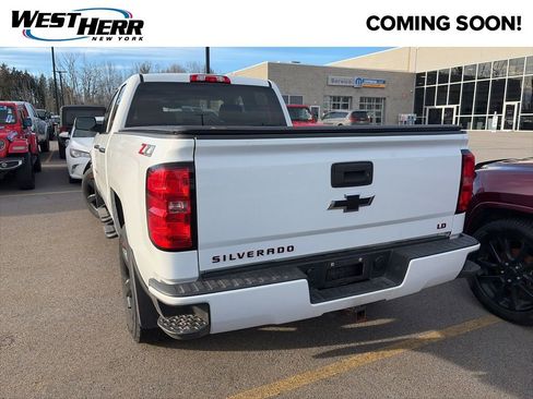 Used 2019 Chevrolet Silverado 1500 LT w/ All Star Edition image 3