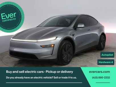 Used 2026 Tesla Model Y 2WD