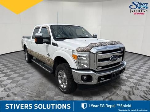 Used 2015 Ford F250 Lariat w/ Lariat Ultimate Package AWD/4WD image 3