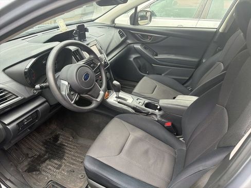 Used 2019 Subaru Crosstrek 2.0i image 8