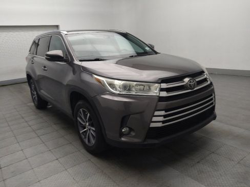 Used 2019 Toyota Highlander XLE image 13