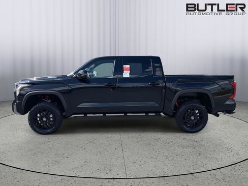 New 2026 Toyota Tundra Limited AWD/4WD image 2