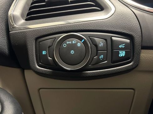 Used 2021 Ford Edge Titanium w/ Class II Trailer Tow Package image 54