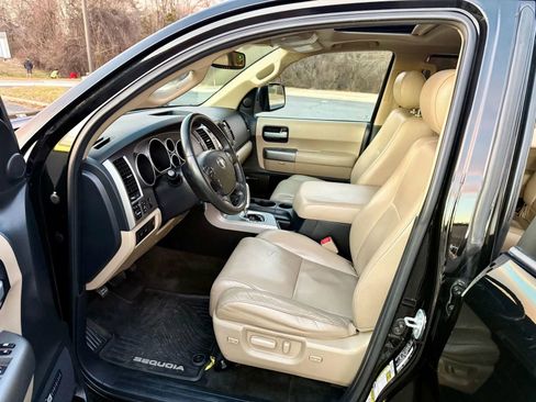 Used 2012 Toyota Sequoia Limited image 13