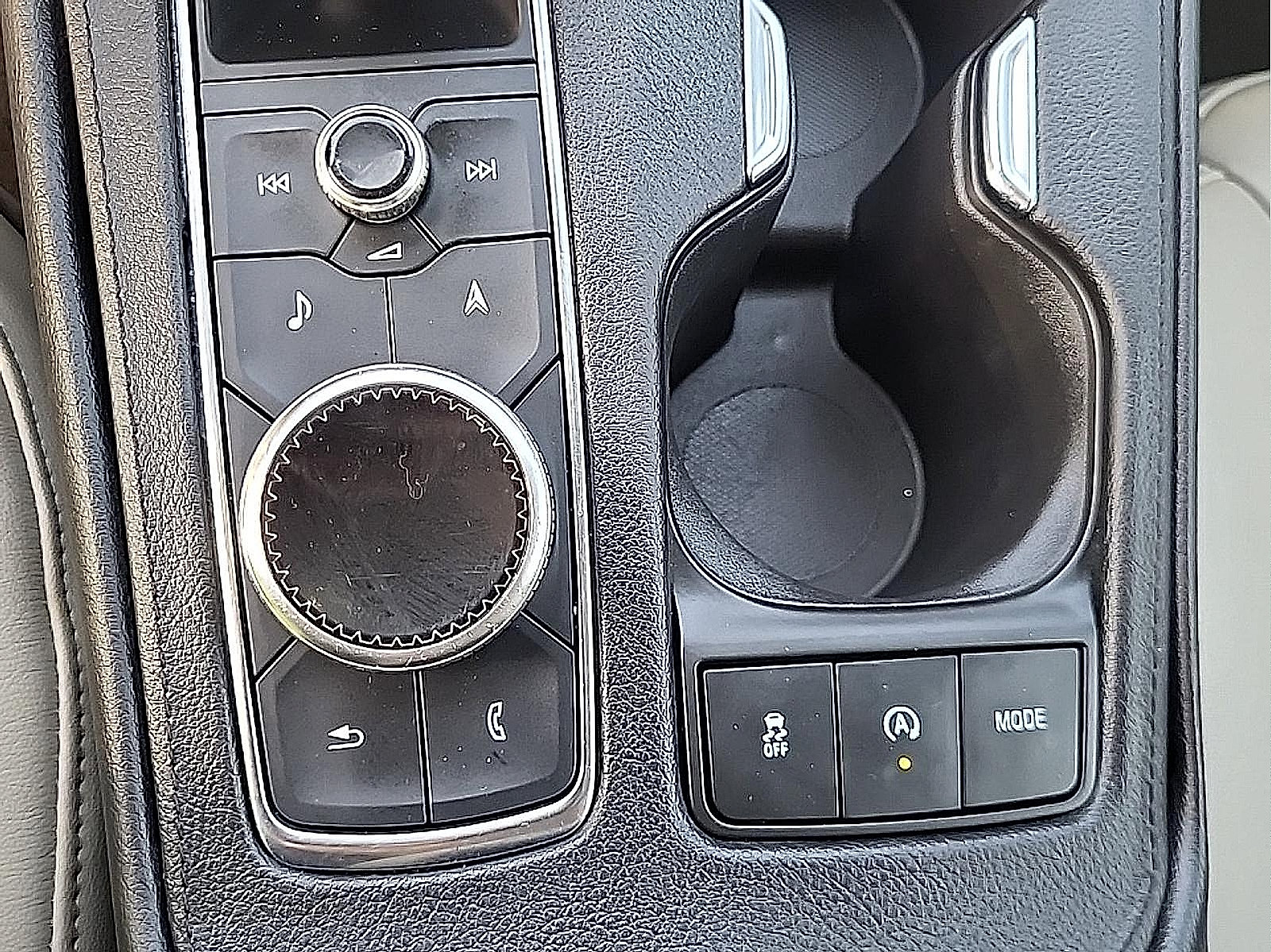 Used 2023 Cadillac XT4 Premium Luxury w/ Sun And Sound Package AWD/4WD image 27