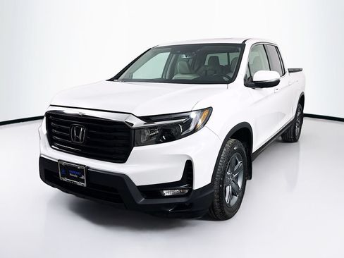 Used 2023 Honda Ridgeline RTL-E image 3
