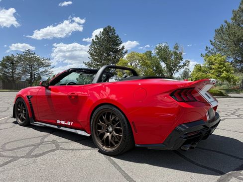 Used 2024 Ford Mustang GT Premium w/ GT Performance Package RWD image 16