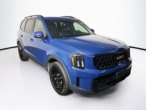 Certified 2024 Kia Telluride EX X-Line AWD/4WD image 3