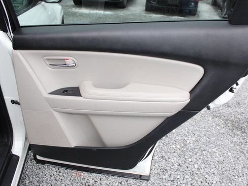 Used 2011 MAZDA CX-9 Touring image 22