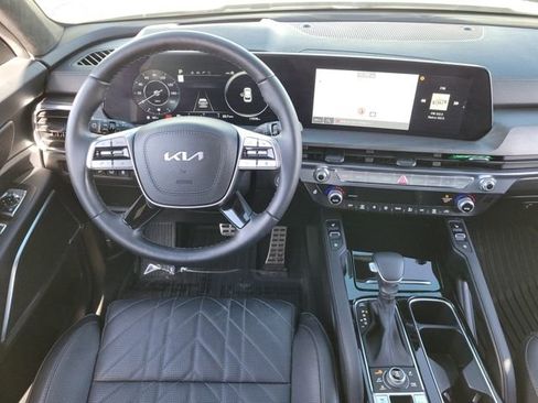 Certified 2024 Kia Telluride SX Prestige X-Pro image 10