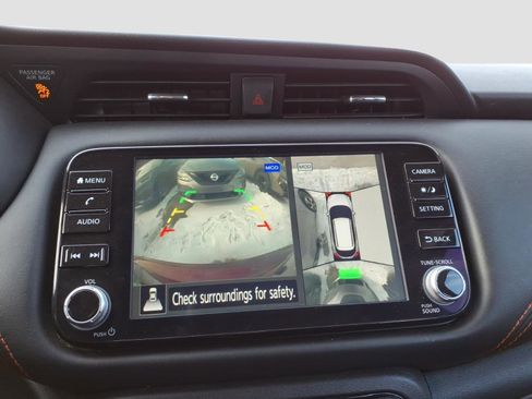 Used 2023 Nissan Kicks SR w/ Interior Electronics Package image 15