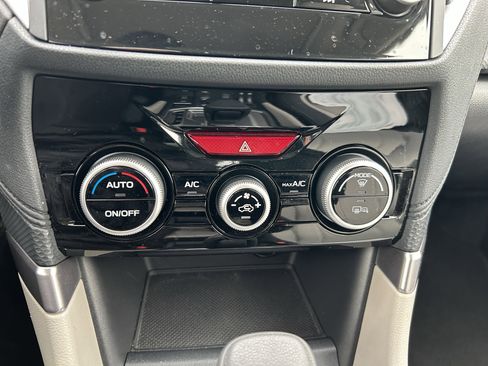 Used 2023 Subaru Forester Premium image 15