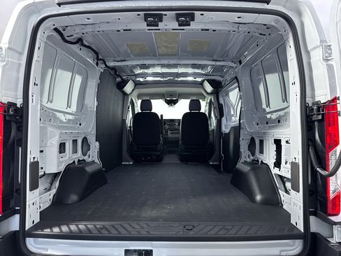 Used 2024 Ford Transit 250 Low Roof w/ Load Area Protection Package RWD image 9