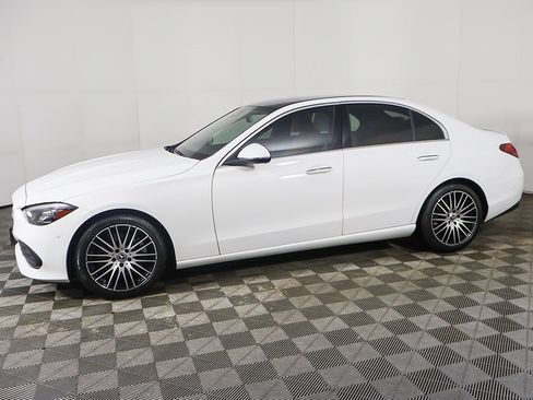 Used 2023 Mercedes-Benz C 300 4MATIC Sedan w/ Exclusive Trim Package image 19