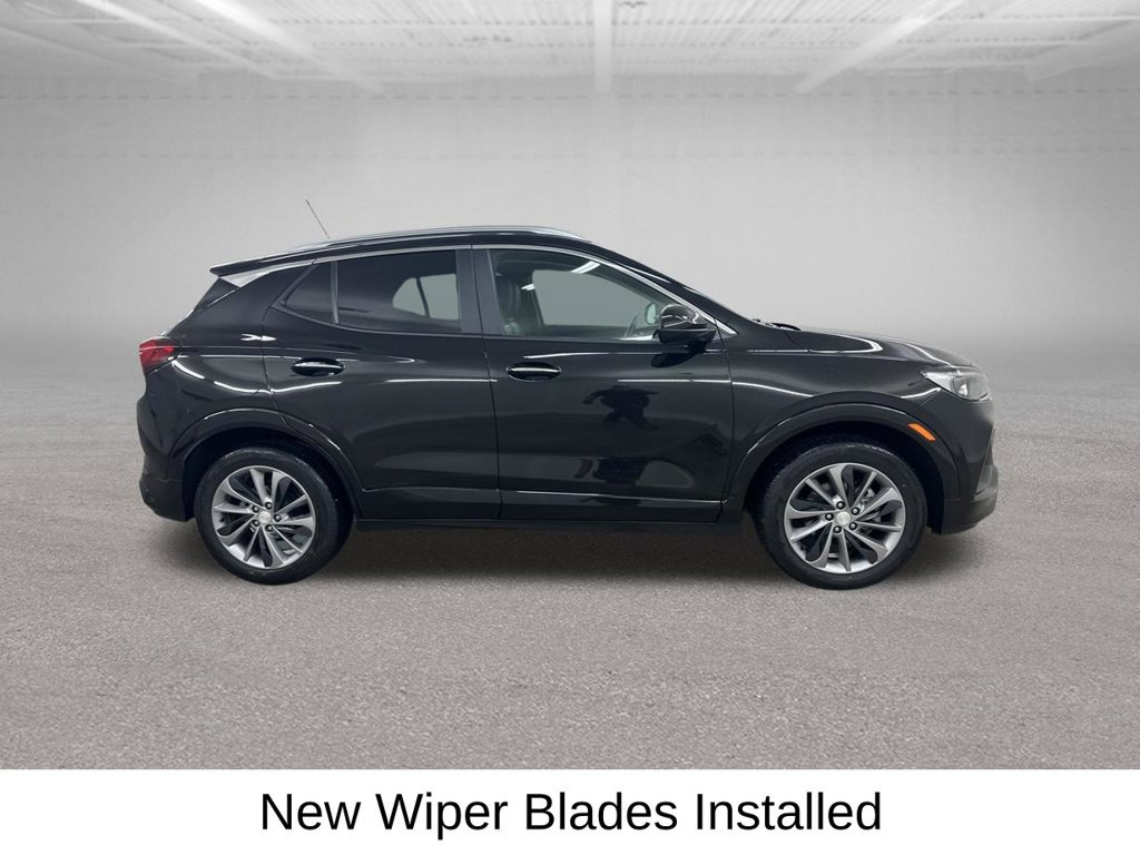 Used 2023 Buick Encore GX Select w/ Sport Touring Package FWD image 16