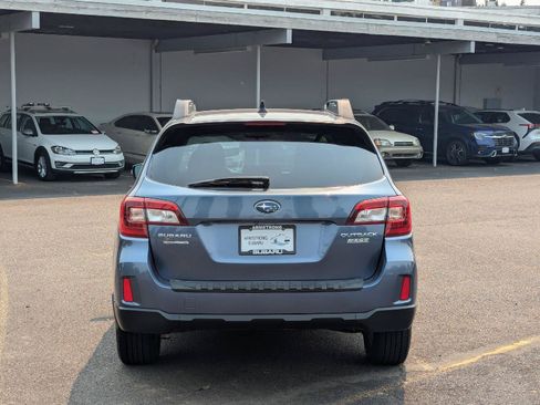 Used 2016 Subaru Outback 2.5i Limited w/ Popular Package #4 AWD/4WD image 4