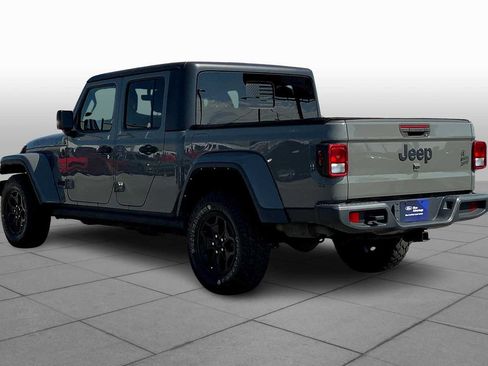 Used 2021 Jeep Gladiator Sport AWD/4WD image 12