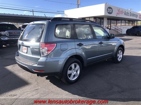 Used 2013 Subaru Forester 2.5X w/ Alloy Wheel Pkg AWD/4WD image 8