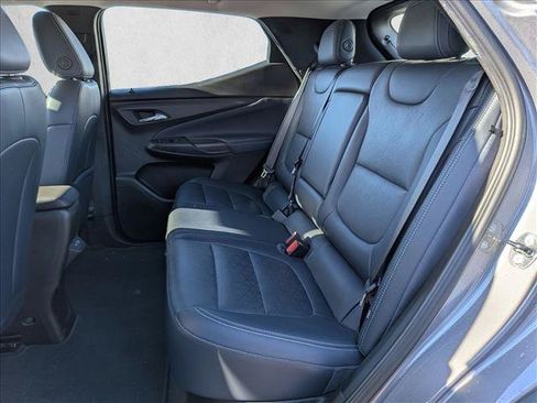 Used 2023 Chevrolet Bolt EUV Premier FWD image 13