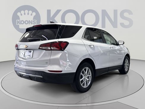 Used 2024 Chevrolet Equinox LT FWD image 11