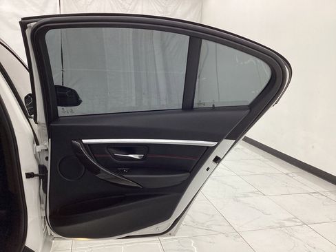Used 2016 BMW 328i Sedan w/ Driver Assistance Package image 25