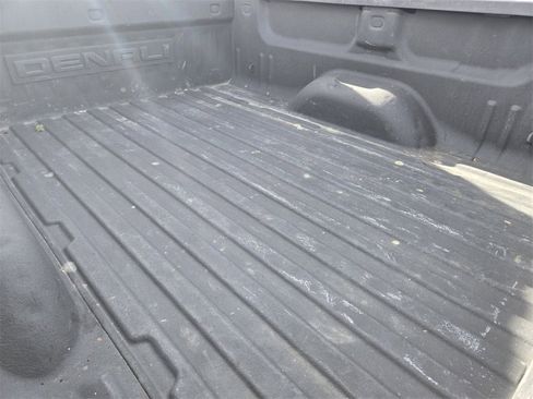 Used 2018 GMC Sierra 2500 Denali w/ Duramax Plus Package image 20