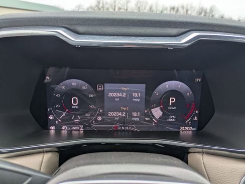 Used 2023 GMC Canyon Denali image 18