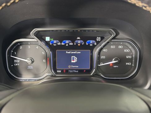 Used 2021 GMC Yukon XL AT4 w/ Rear Media and Nav Package image 30