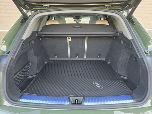 New 2025 Audi Q5 Prestige image 31