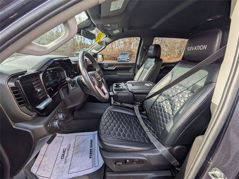 Used 2022 GMC Sierra 1500 Elevation image 25
