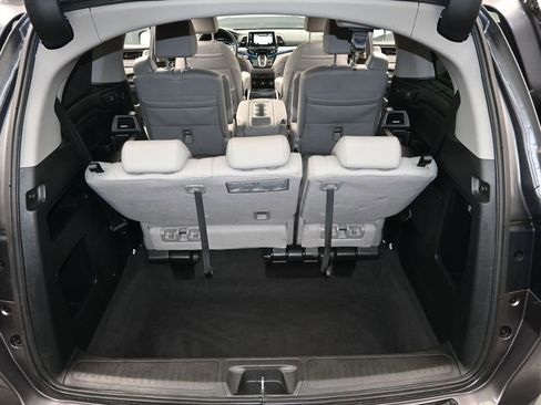 Certified 2023 Honda Odyssey Touring image 20