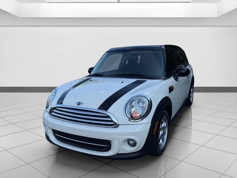 Used 2014 MINI Cooper Clubman FWD image 9