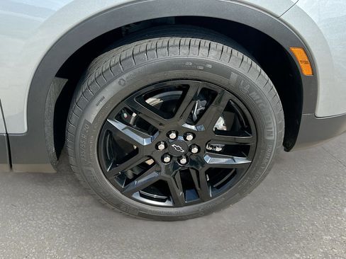 Used 2023 Chevrolet Blazer LT w/ Driver Confidence Package image 28