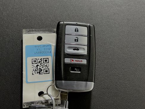 Used 2023 Acura TLX w/ Technology Package image 36