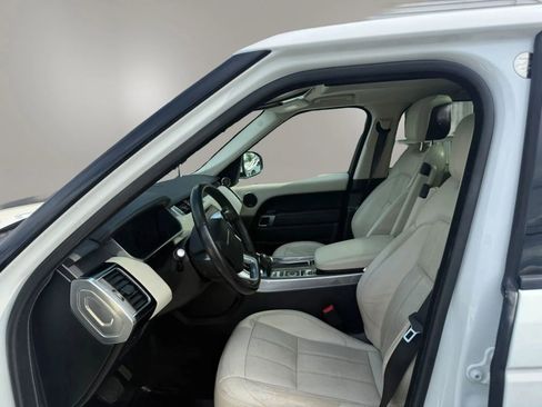 Used 2019 Land Rover Range Rover Sport HSE AWD/4WD image 14