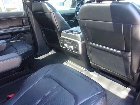 Used 2019 Ford Expedition Max Limited w/ Texas Edition Package AWD/4WD image 16