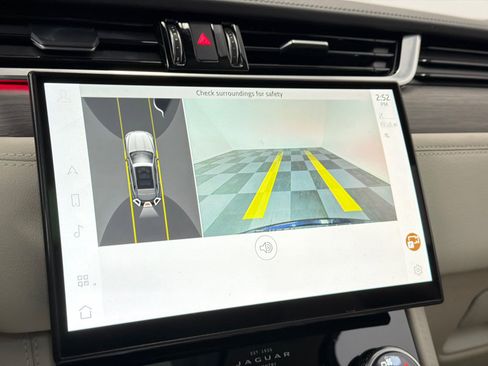 Used 2022 Jaguar F-PACE S image 30