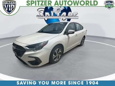 Used 2025 Subaru Legacy Premium AWD/4WD image 4