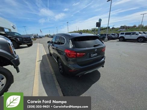Used 2018 BMW X1 xDrive28i image 12