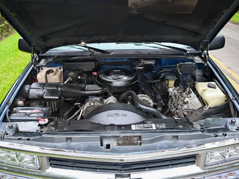 Used 1994 Chevrolet Blazer Silverado 2dr 4WD SUV image 3