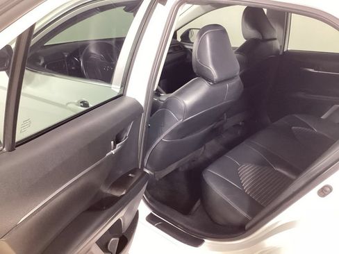 Used 2024 Toyota Camry SE FWD image 20