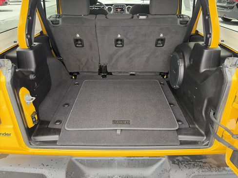 Used 2021 Jeep Wrangler Unlimited Sport image 5