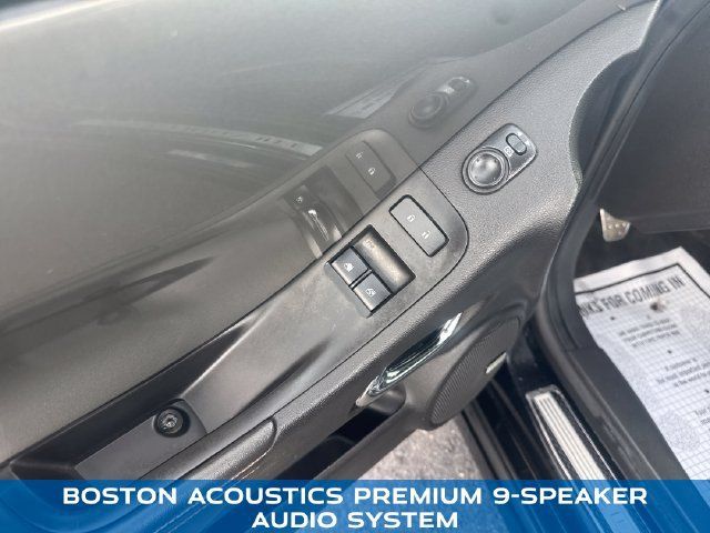 Used 2015 Chevrolet Camaro SS w/ SS Performance Package RWD image 12