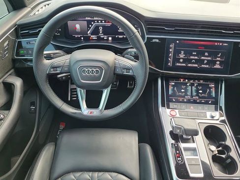 Used 2020 Audi SQ7 Premium Plus w/ Driver Assistance Package image 56