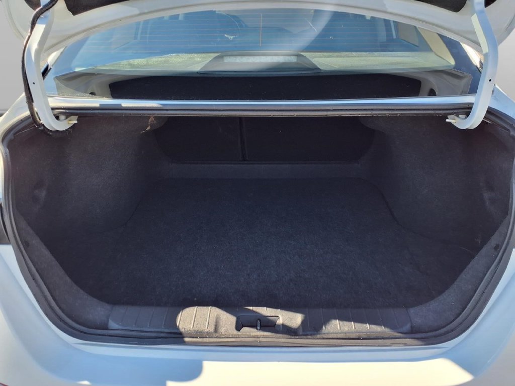 Used 2024 Nissan Sentra S FWD image 25