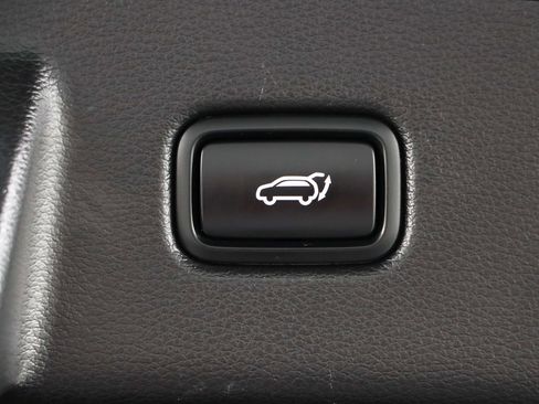 Used 2022 Kia Telluride SX image 32