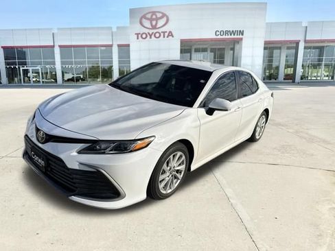 Used 2024 Toyota Camry LE w/ Convenience Package FWD image 10