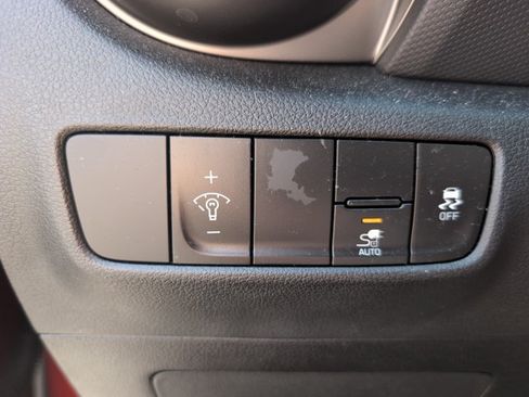 Certified 2023 Hyundai Kona SE FWD image 21